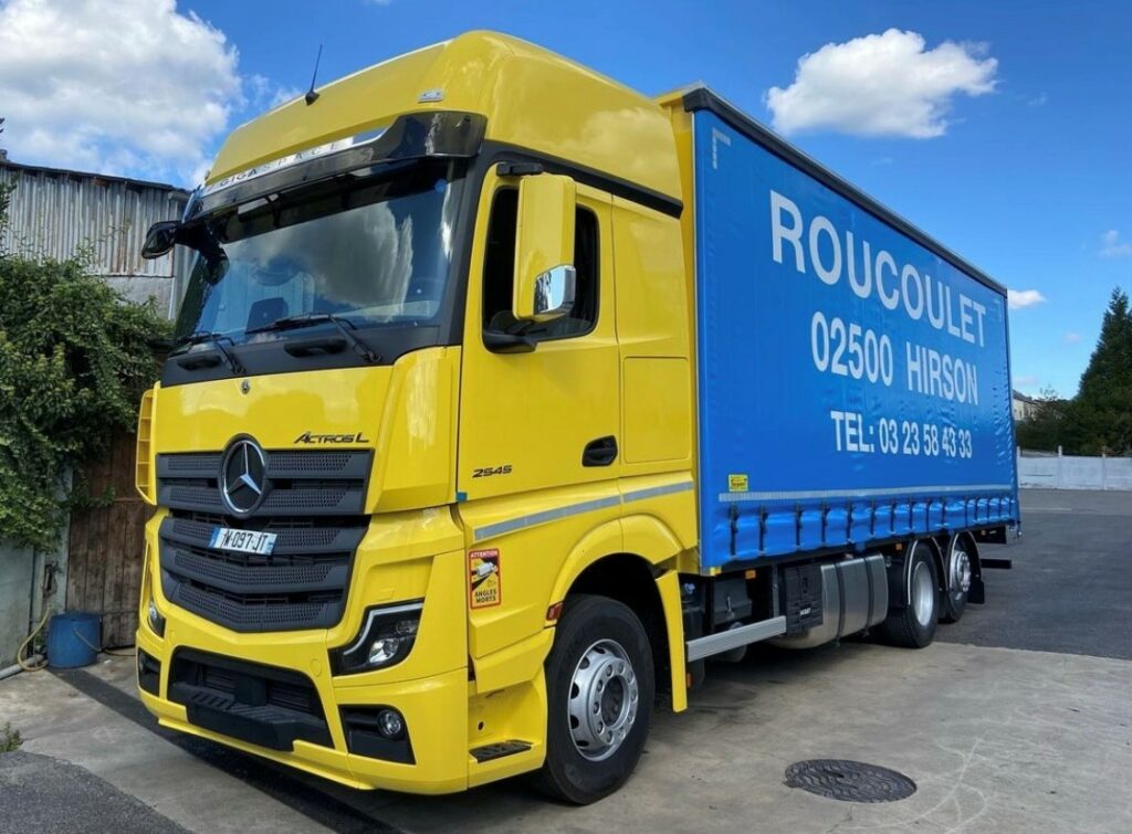 Rideaux coulissants camion sur mesure